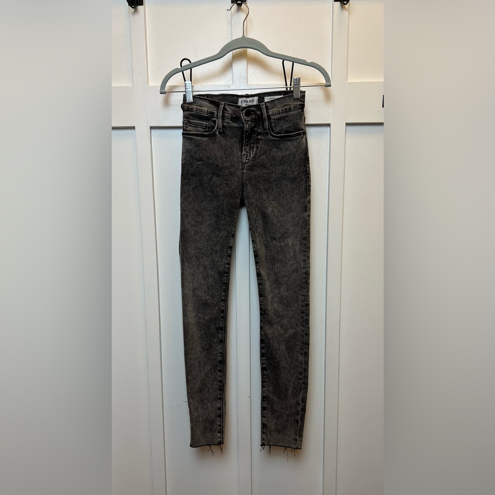 FRAME Le Skinny de Jeanne Jeans Size 24 Black Acid Wash Skinny Denim Designer